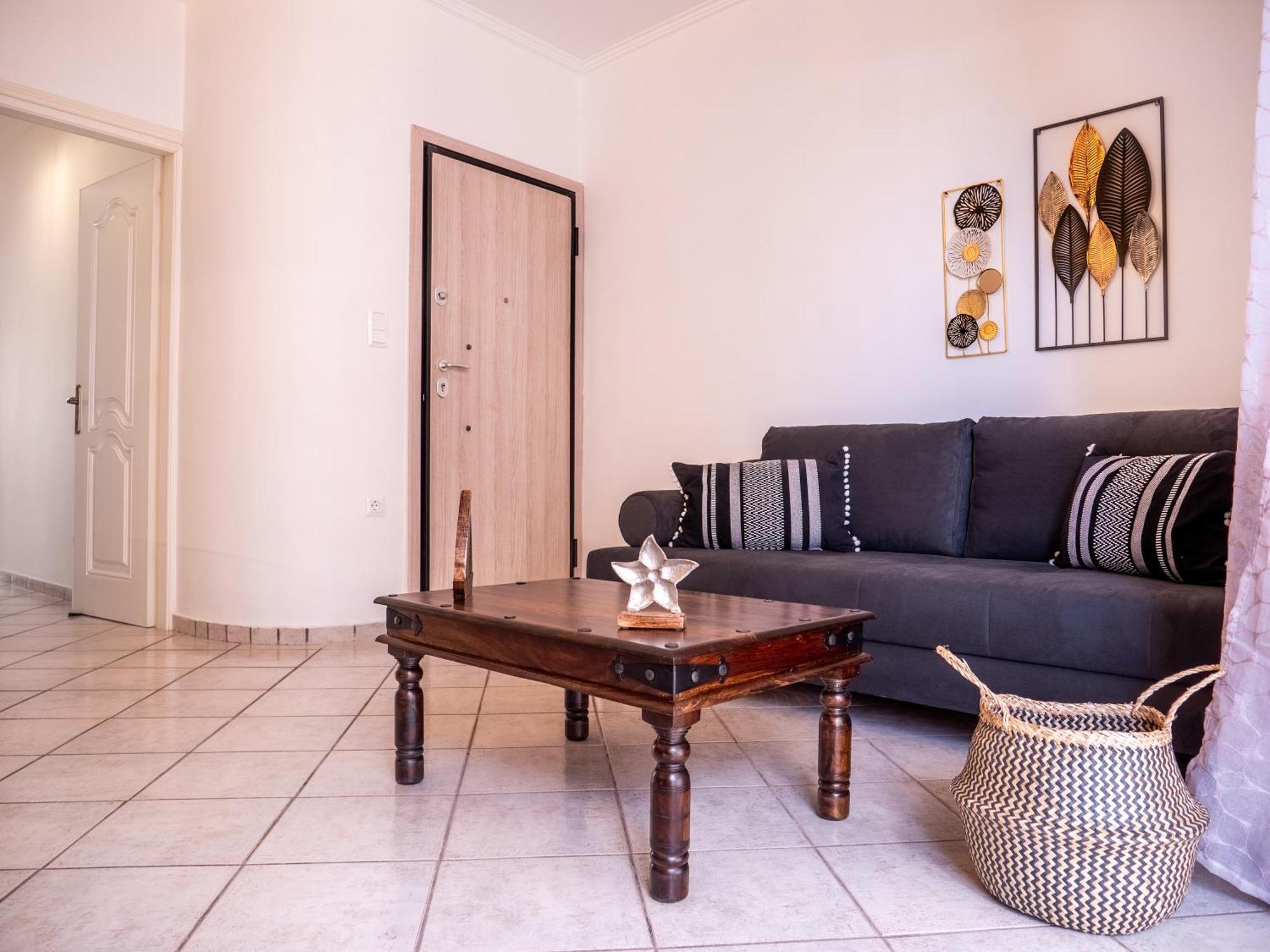 Athina'S Home Пирей Экстерьер фото